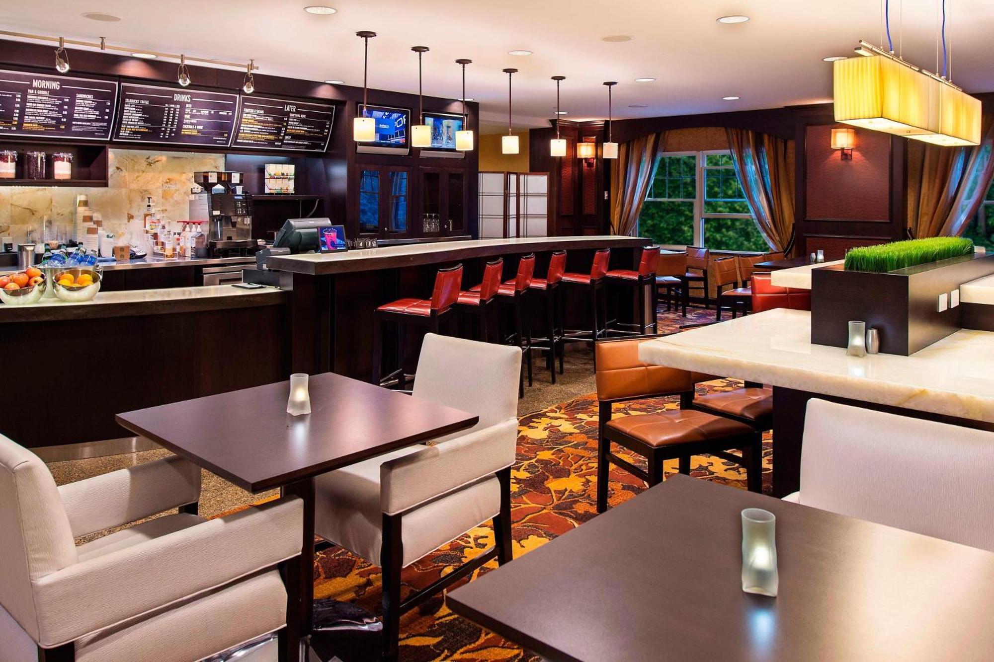 Courtyard Marriott Lake Placid Hotel Bagian luar foto