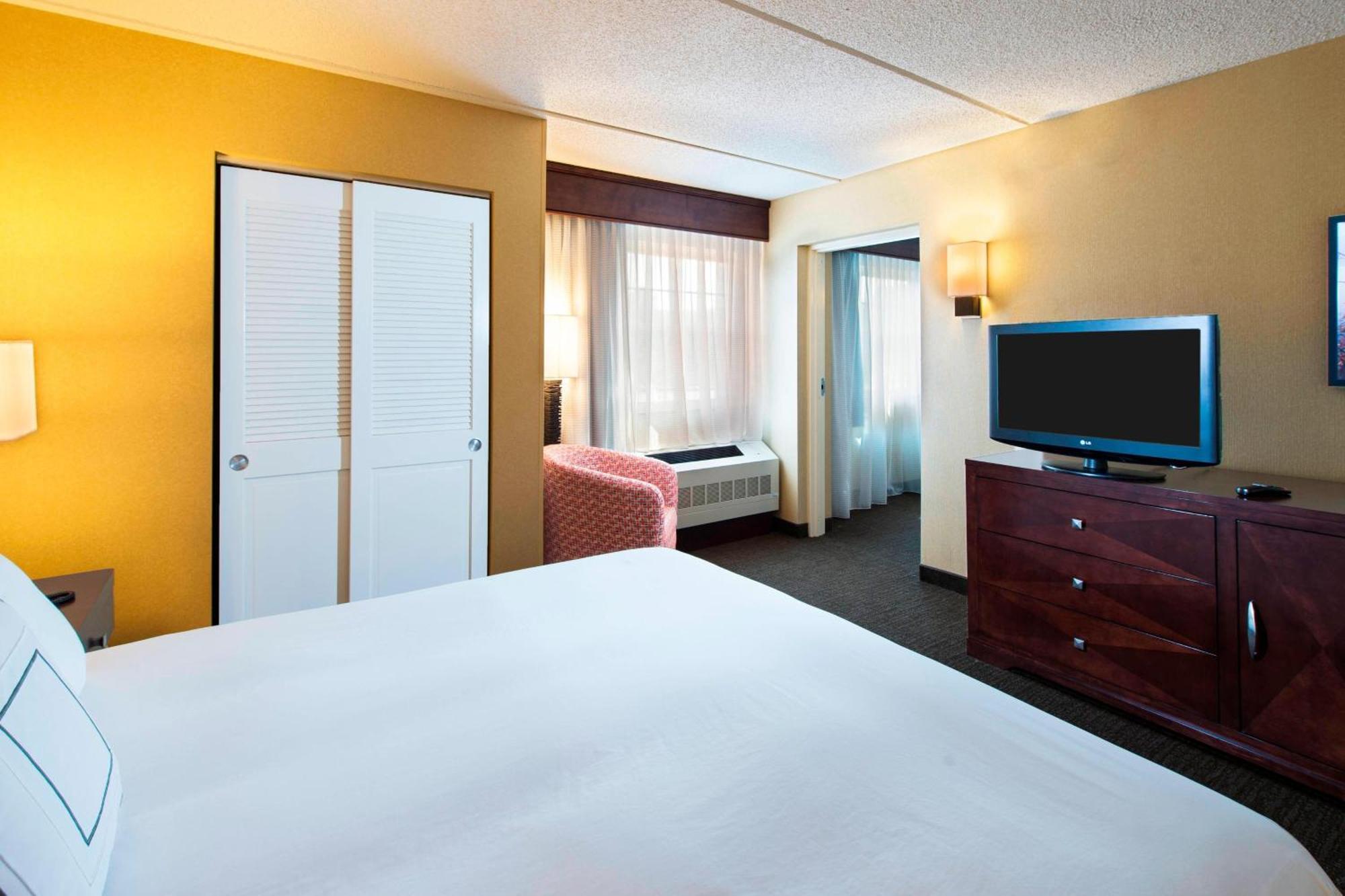 Courtyard Marriott Lake Placid Bagian luar foto