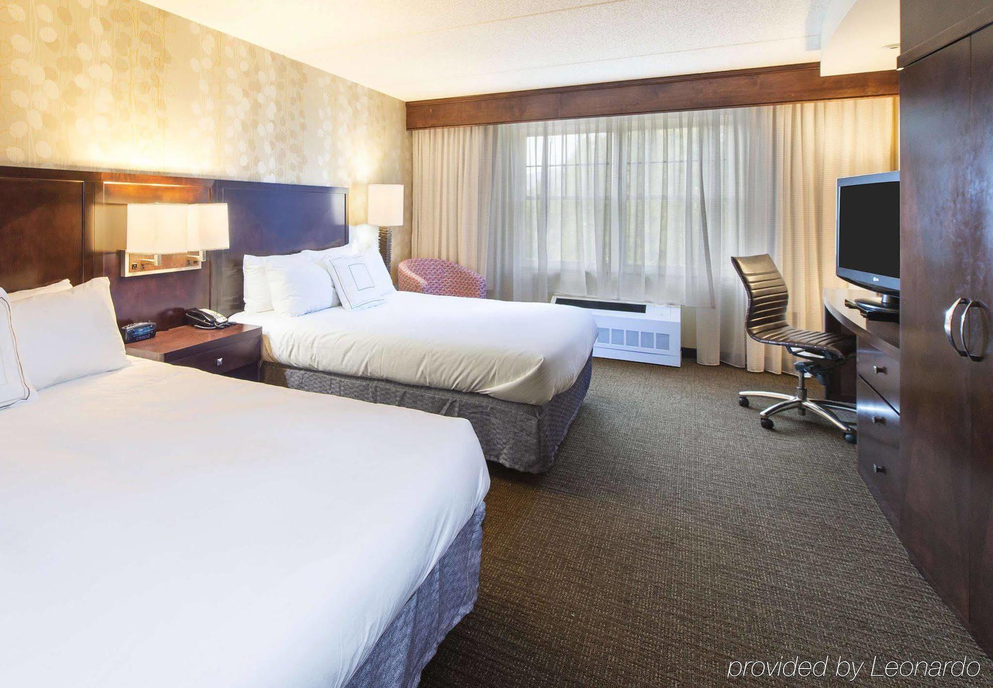 Courtyard Marriott Lake Placid Hotel Bagian luar foto