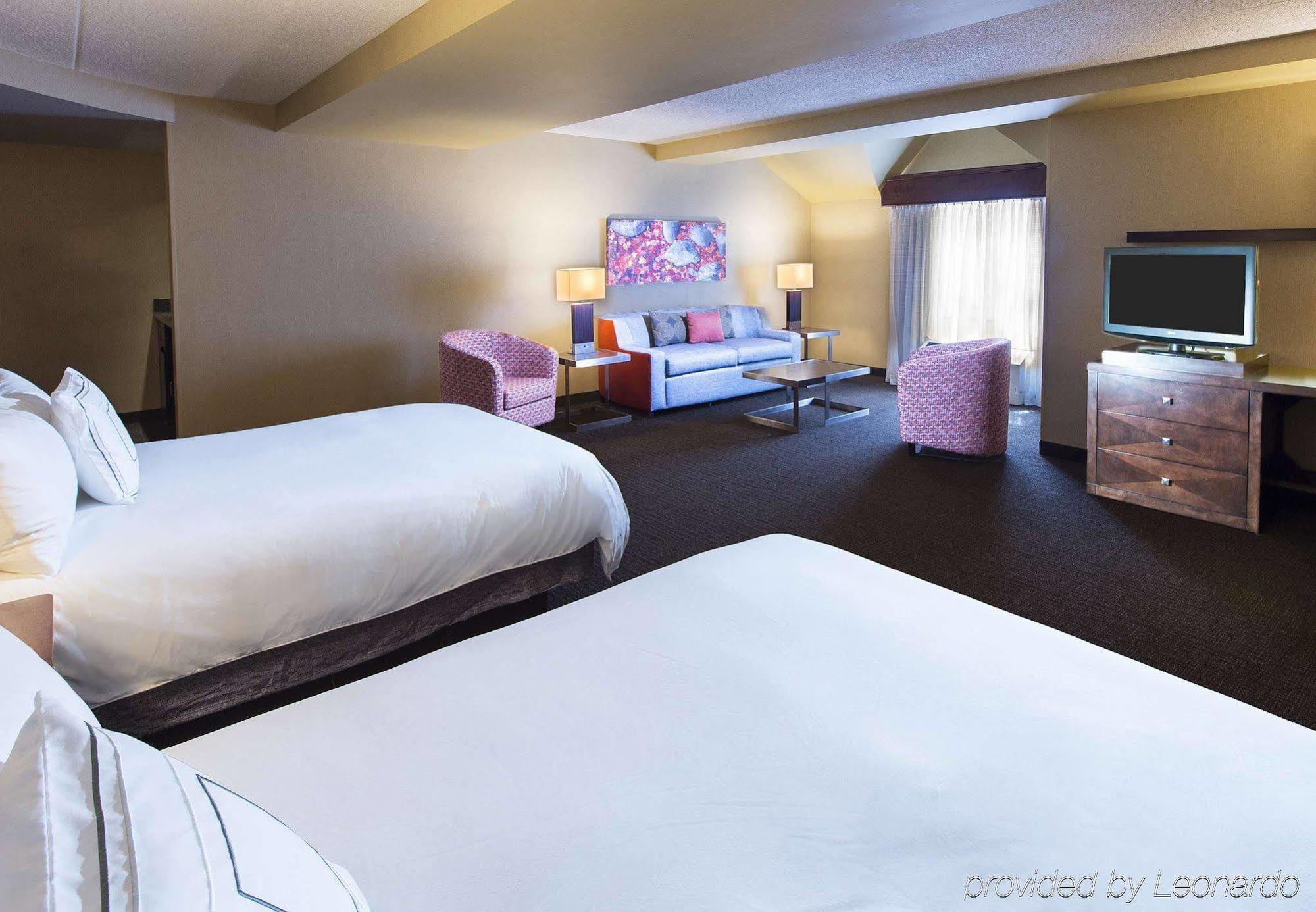 Courtyard Marriott Lake Placid Hotel Bagian luar foto