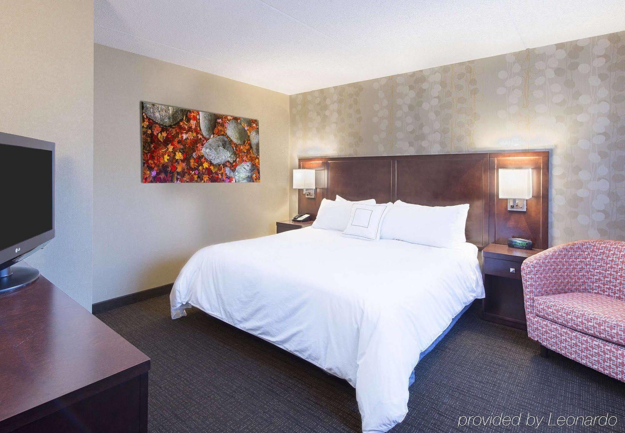 Courtyard Marriott Lake Placid Hotel Bagian luar foto